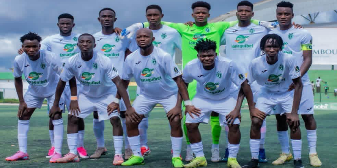 Les joueurs du Hafia FC avant leur confrontation contre l’AS Douanes de Mauritanie au premier tour préliminaire de la Coupe de la Confédération CAF 2026-2027.