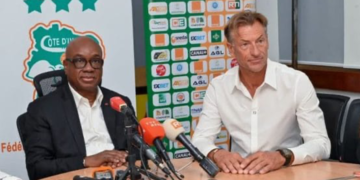 Hervé Renard lors de sa présentation officielle comme sélectionneur de la Côte d’Ivoire au siège de la Fédération Ivoirienne de Football.