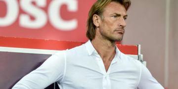 Hervé Renard lors de sa nomination comme sélectionneur de la Côte d’Ivoire pour un second mandat à la tête des Éléphants.