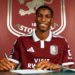 Nicolas Jackson, attaquant sénégalais, s’engage avec Aston Villa et retrouve Unai Emery à Birmingham.