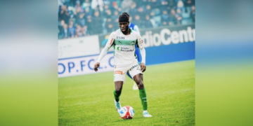 Aliou Badara Baldé, Ibrahima Camara et Momo Yansané en action avec leurs clubs respectifs lors des compétitions disputées à l’étranger.