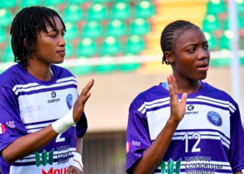 Les joueuses de l’AS Bolonta après leur élimination en demi-finale du tournoi zonal féminin UFOA-A en Gambie.