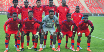 Horoya AC face à la JS Saoura lors du premier tour préliminaire de la Ligue des champions de la CAF.