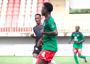 Kaloum FC célèbre sa victoire face aux Aigles Verts de Ziama en Ligue 2 guinéenne.